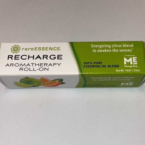 RareEssence Recharge  Aromatherapy Roll-On Citrus Blend  NWT - Picture 1 of 4
